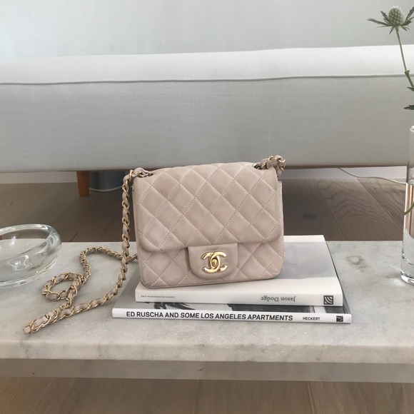 chanel classic mini square flap bag